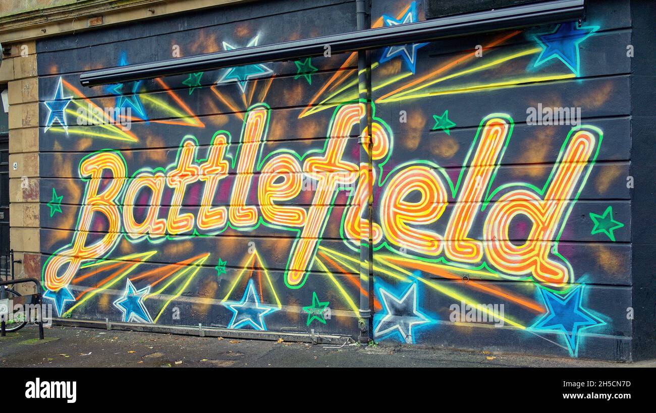 Glasgow, Écosse, Royaume-Uni 8 novembre 2021.Les concepts du thème du changement climatique ont été le thème moteur dans le champ de bataille de la ville qui se tient actuellement pendant la conférence cop26 coïncidente en même temps.La Wanderland d'hiver est une célébration croissante qui se déroule par intermittence au cours de l'année dans des quartiers définis au Royaume-Uni avec un thème décidé localement qui se traduit par des fenêtres avant artistiquement décorées « Covid-safe moyen de relier les gens, transformant les rues en galeries extérieures magiques ».Crédit Gerard Ferry/Alay Live News Banque D'Images