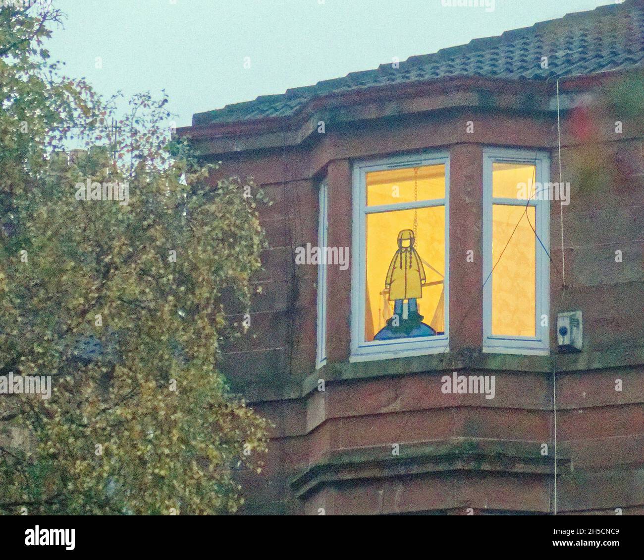 Glasgow, Écosse, Royaume-Uni 8 novembre 2021.Les concepts du thème du changement climatique ont été le thème moteur dans le champ de bataille de la ville qui se tient actuellement pendant la conférence cop26 coïncidente en même temps.La Wanderland d'hiver est une célébration croissante qui se déroule par intermittence au cours de l'année dans des quartiers définis au Royaume-Uni avec un thème décidé localement qui se traduit par des fenêtres avant artistiquement décorées « Covid-safe moyen de relier les gens, transformant les rues en galeries extérieures magiques ».Crédit Gerard Ferry/Alay Live News Banque D'Images