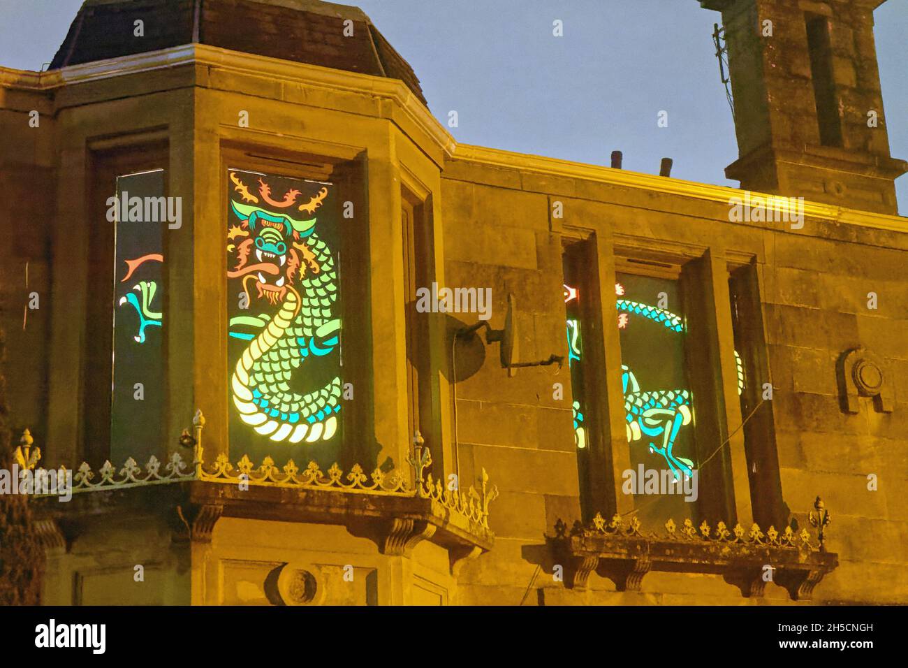 Glasgow, Écosse, Royaume-Uni 8 novembre 2021.Les concepts du thème du changement climatique ont été le thème moteur dans le champ de bataille de la ville qui se tient actuellement pendant la conférence cop26 coïncidente en même temps.La Wanderland d'hiver est une célébration croissante qui se déroule par intermittence au cours de l'année dans des quartiers définis au Royaume-Uni avec un thème décidé localement qui se traduit par des fenêtres avant artistiquement décorées « Covid-safe moyen de relier les gens, transformant les rues en galeries extérieures magiques ».Crédit Gerard Ferry/Alay Live News Banque D'Images