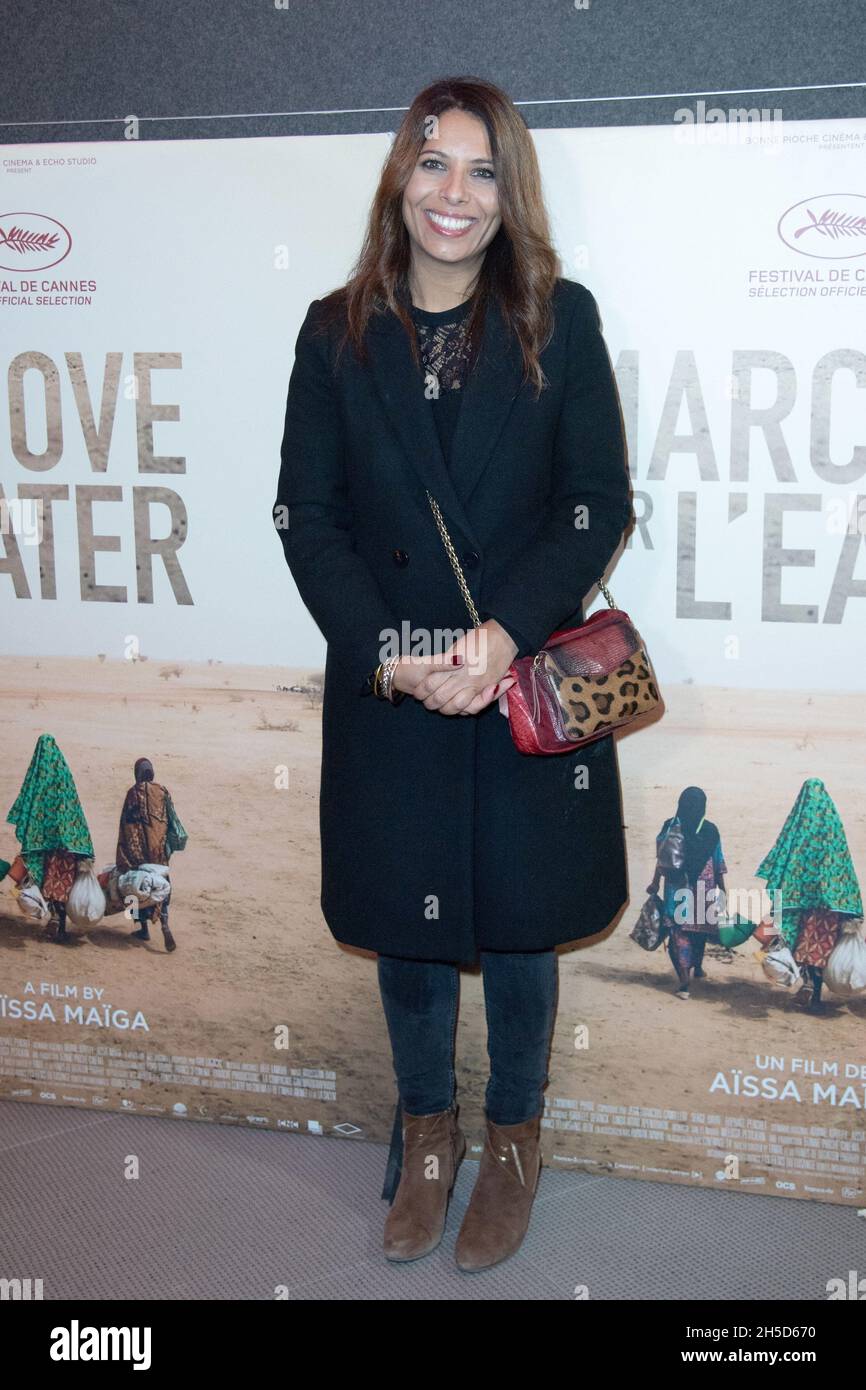 Myriam Seurat assiste à la première Marcher sur l'eau au cinéma MK2