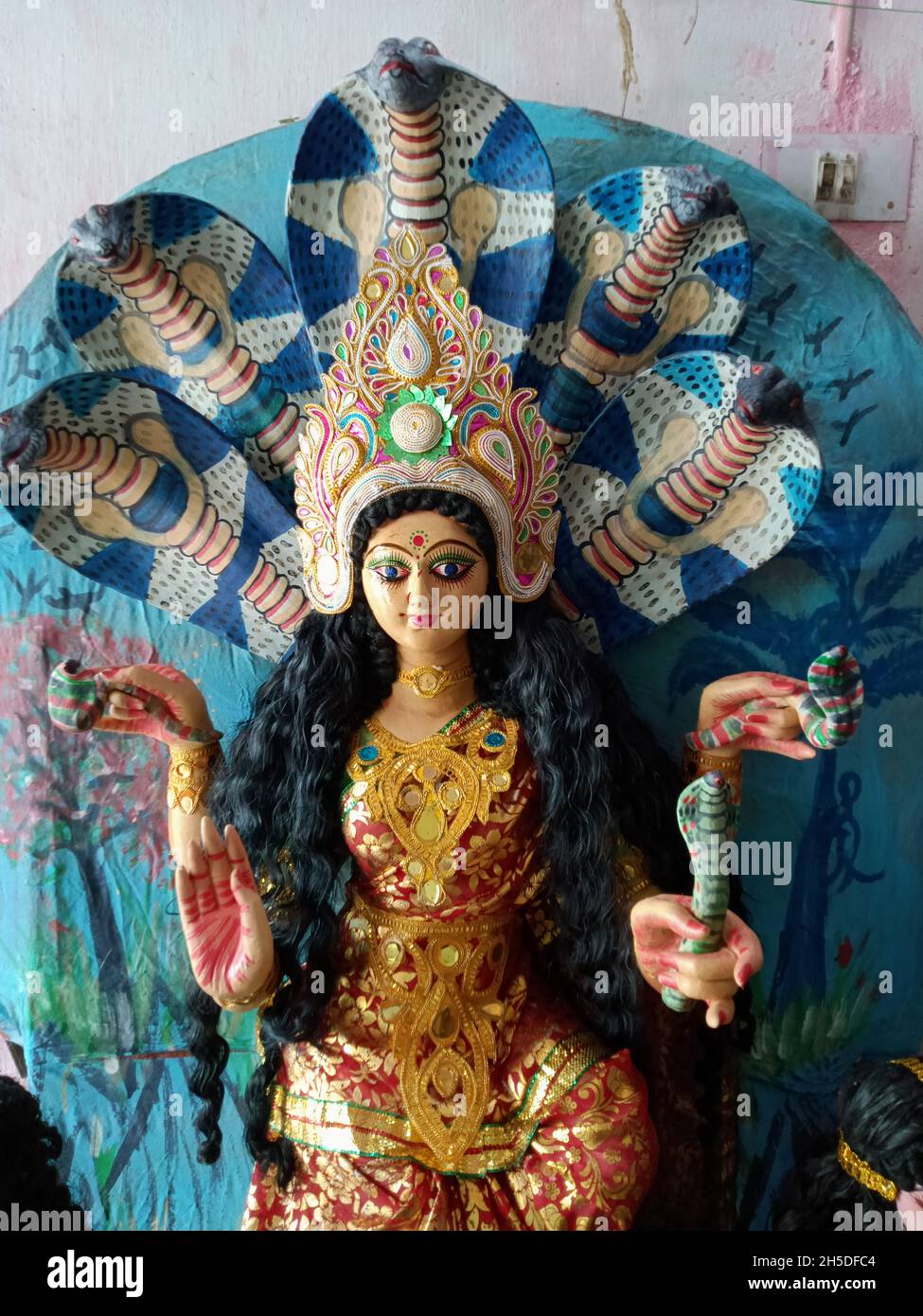 Sculpture de la déesse Durga, également connue sous le nom de Shakti ou Devi, la mère protectrice de l'univers Banque D'Images