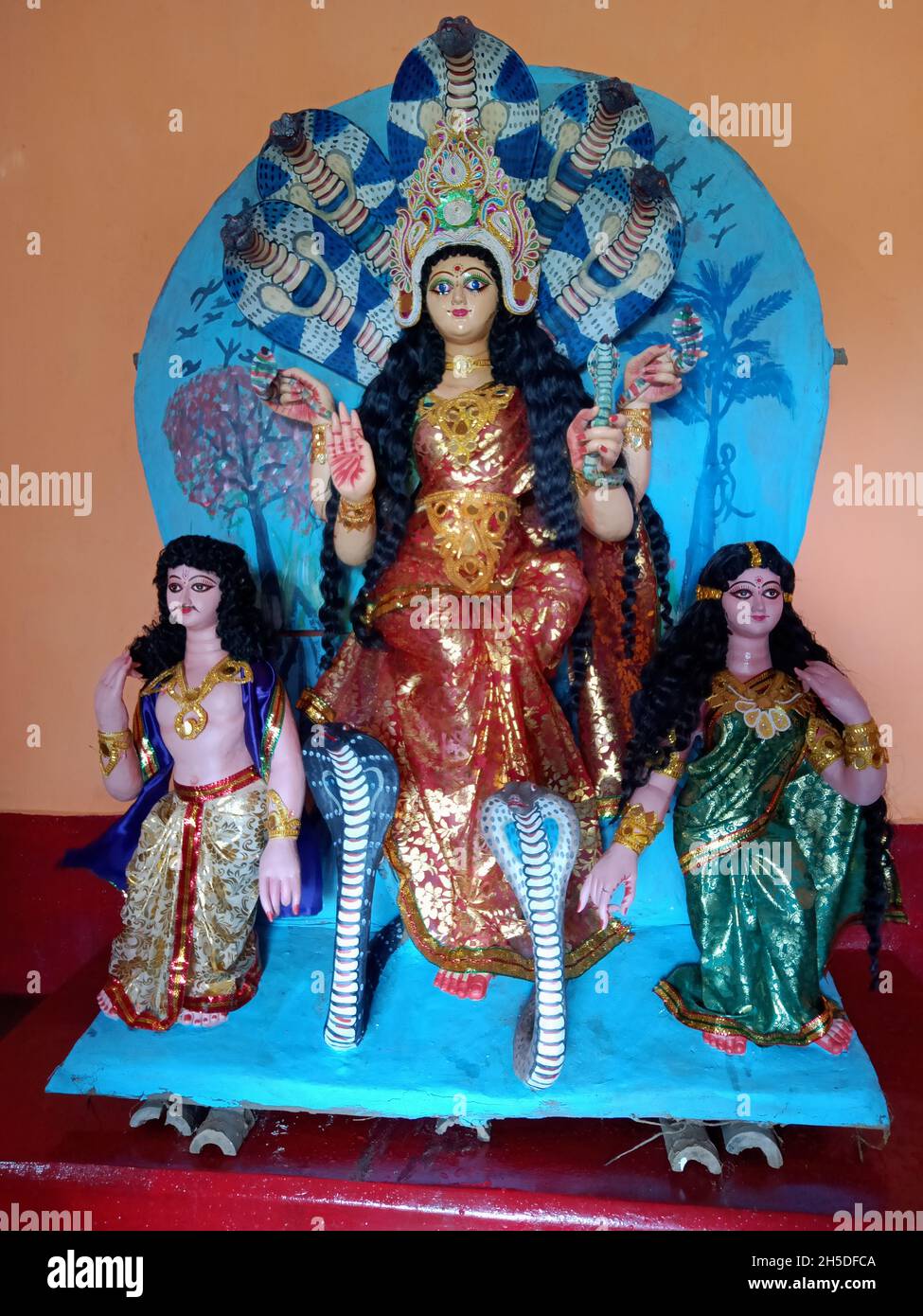 Sculpture de la déesse Durga, également connue sous le nom de Shakti ou Devi, la mère protectrice de l'univers Banque D'Images