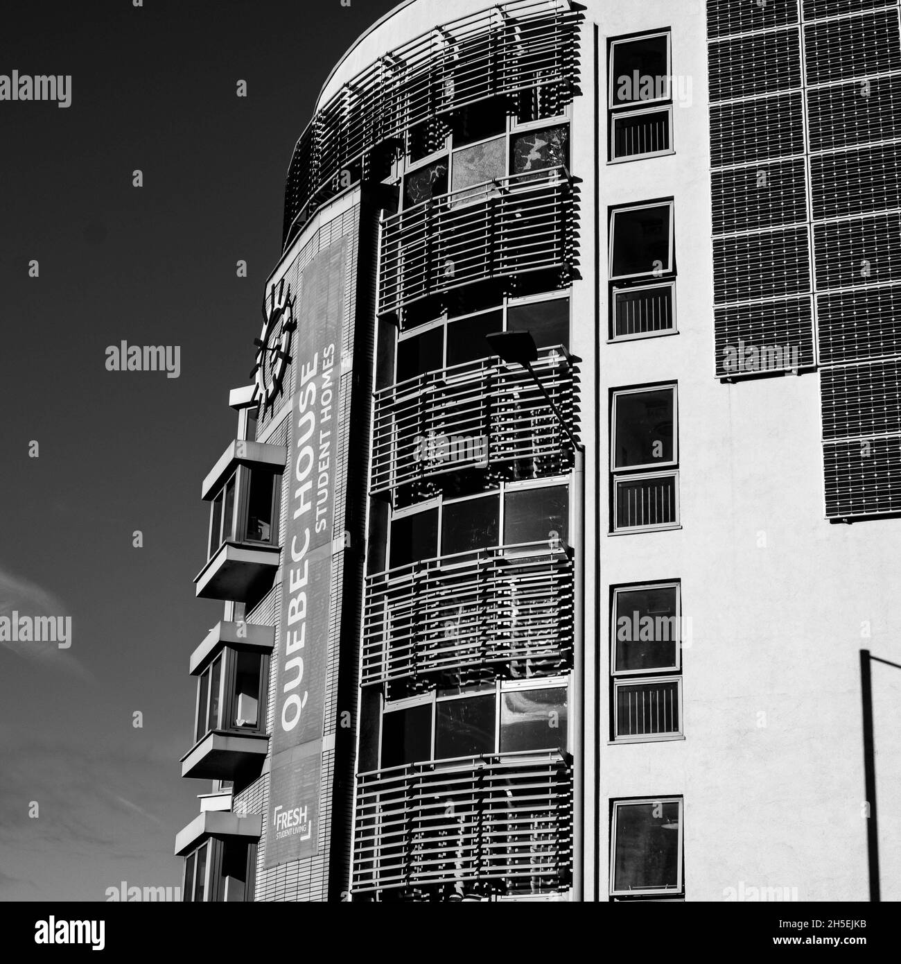 Kingston upon Thames Londres Angleterre Royaume-Uni novembre 5 2021, Maison de Québec logement étudiant immeuble à Kingston Town Centre for University Banque D'Images