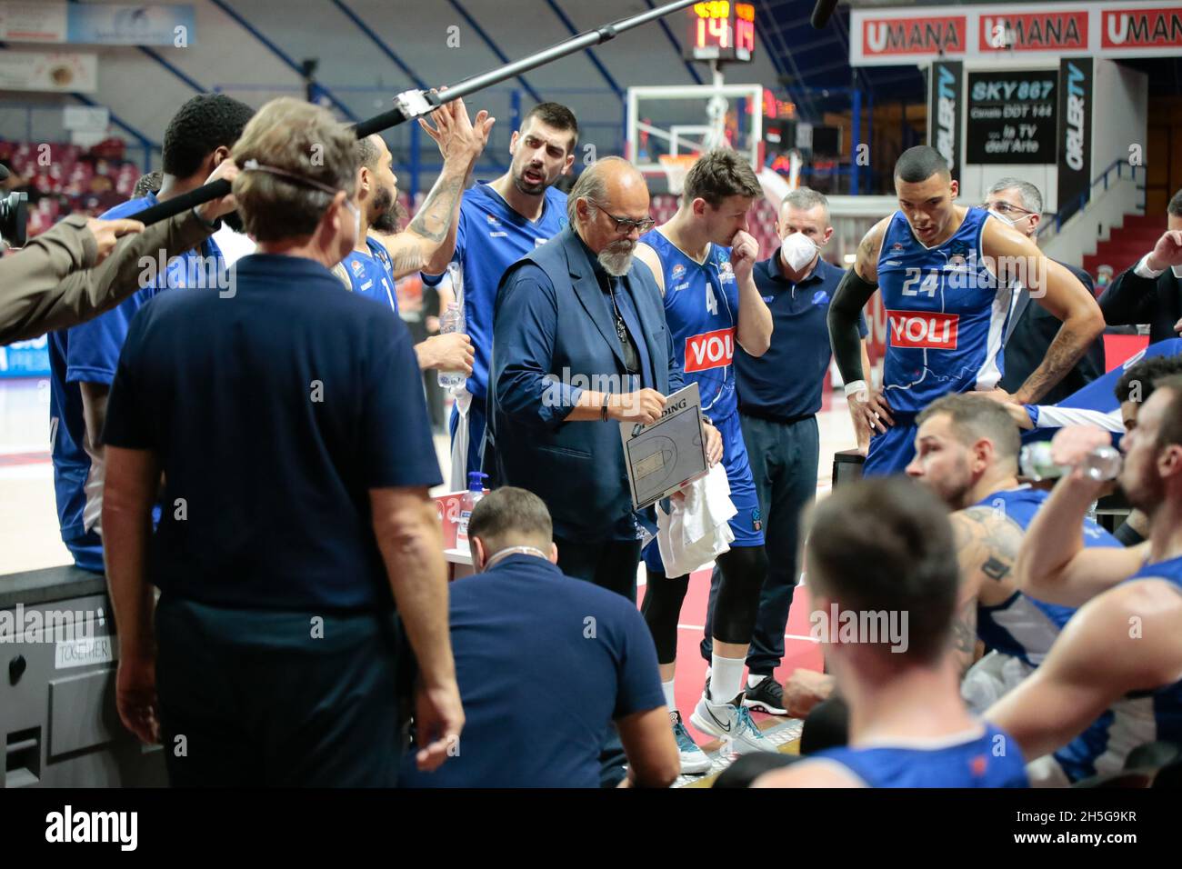 Venise, Italie, 09/11/2021, Palasport Taliercio, Venise,Italie, 09 novembre 2021, Buducnost Voli Podgorica pendant Umana Reyer Venezia vs Buducnost Voli Podgorica - Championnat de basket-ball Eurocup Banque D'Images