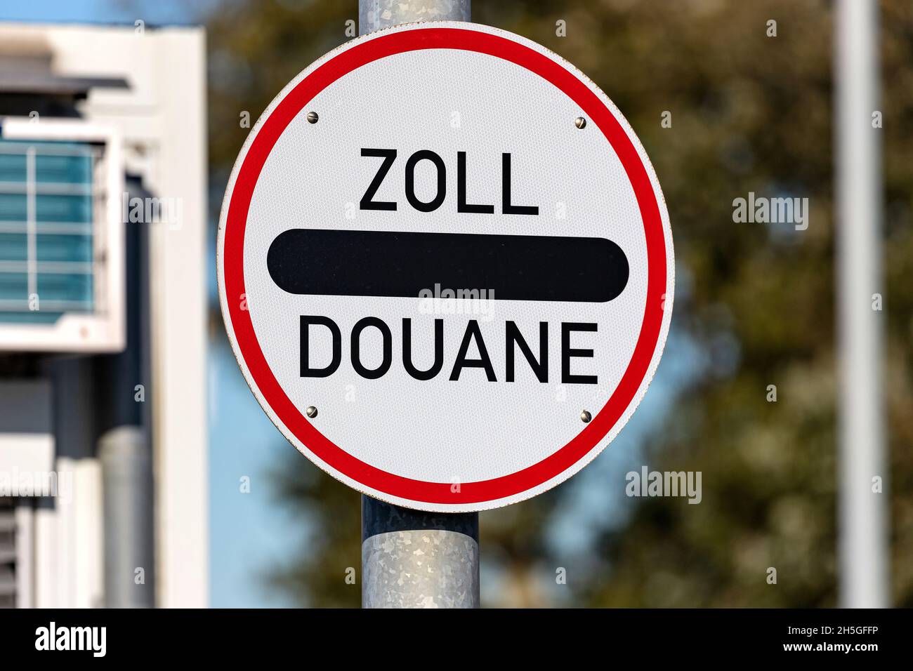 Panneau de signalisation allemand : douane à venir Banque D'Images
