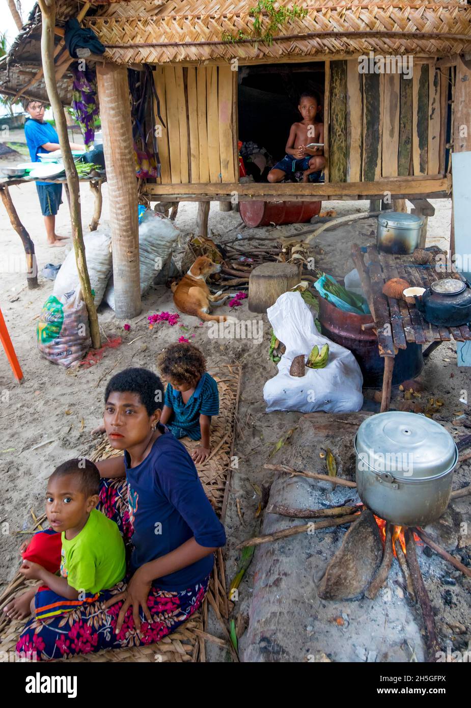 Maison de village sur l'île Kuiawa dans les îles Trobriand, Papouasie-Nouvelle-Guinée- Banque D'Images