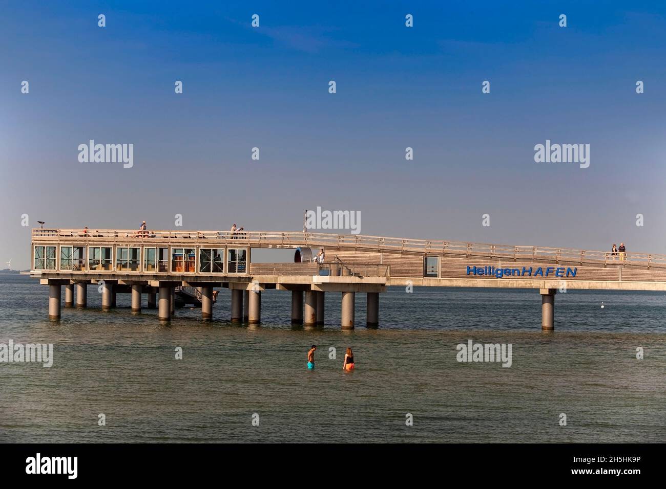 Pier, Heiligenhafen, Schleswig-Holstein, Allemagne Banque D'Images