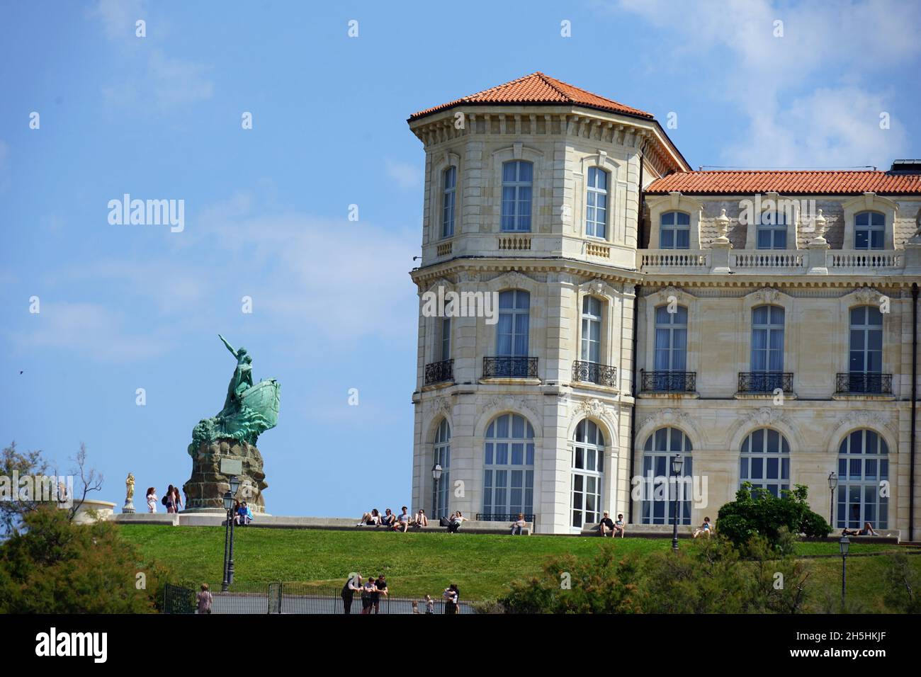 Palais du Pharo, monument aux héros et virés de la mer, point de vue, jardin de Pharo, Marseille, France Banque D'Images