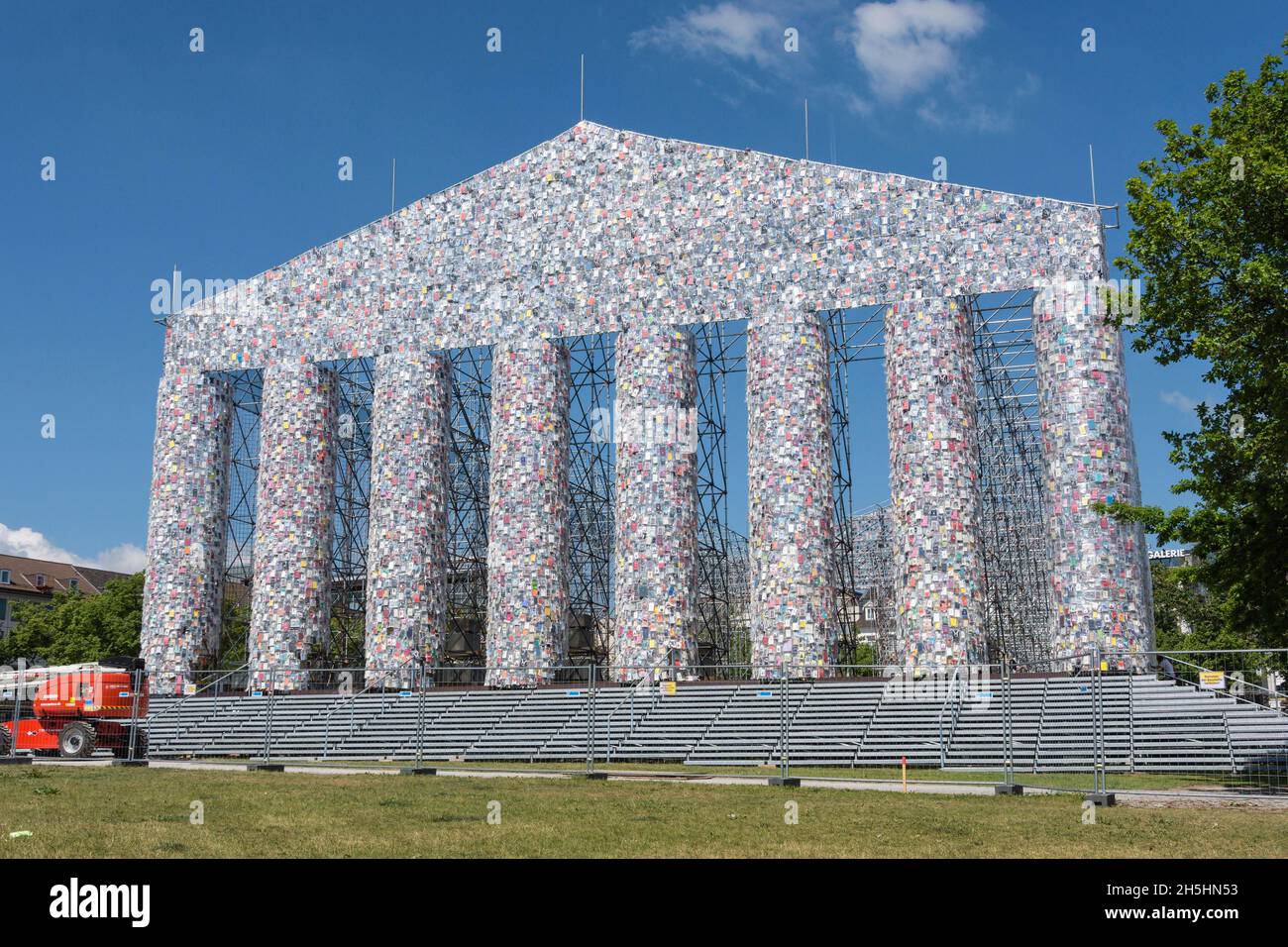 Marta Minujin, le Parthénon de livres, Documenta 14, Kassel, Friedrichsplatz, Hesse, Allemagne Banque D'Images