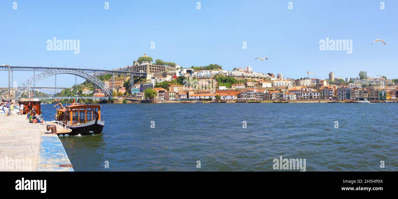 Rivière Douro et quartier de Ribeira.Porto, Portugal Banque D'Images