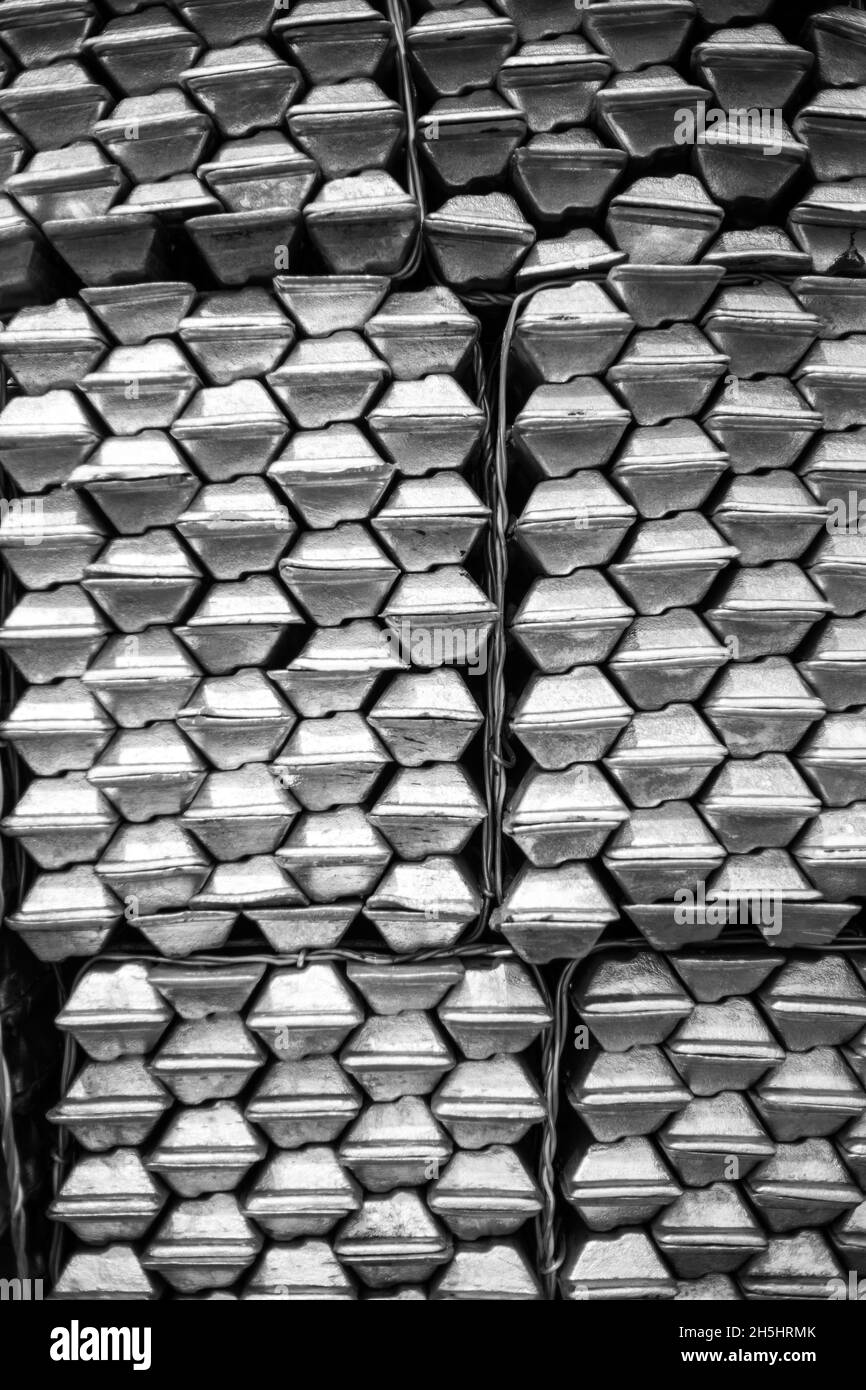Briks, barres, aluminium, matières premières.Non ferreux, à billettes Banque D'Images