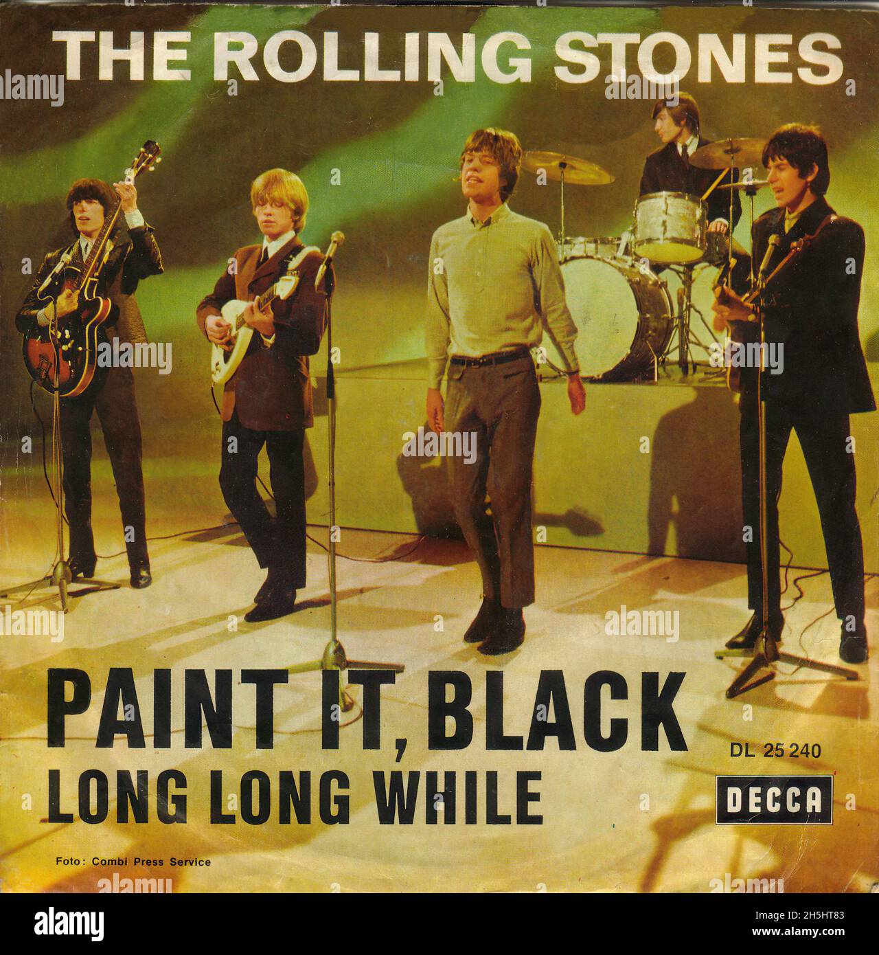Couverture d'un seul record vintage - 1966 - Rolling Stones - Paint IT Black Banque D'Images
