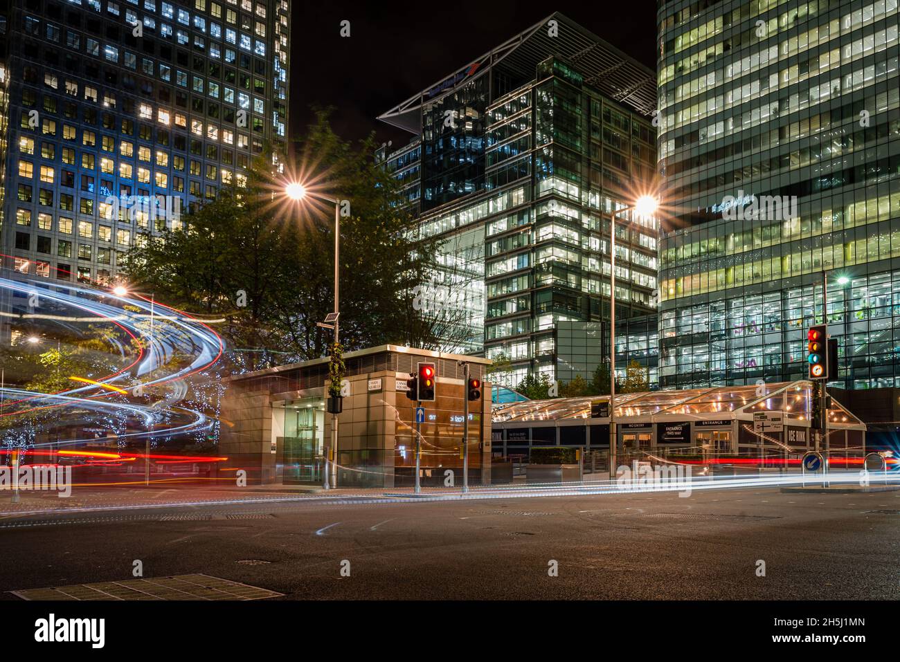 Nuit à Canary Wharf, London, UK Banque D'Images