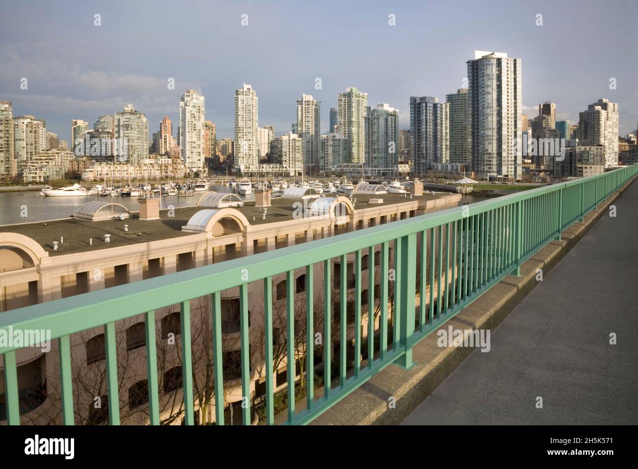 Condominiums, Vancouver, British Columbia, Canada Banque D'Images