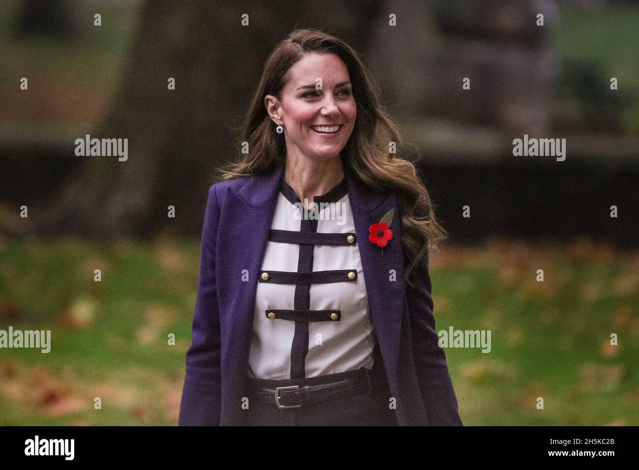 Londres, Royaume-Uni. 10 novembre 2021. La duchesse de Cambridge, aujourd’hui Catherine, princesse de Galles, visite l’Imperial War Museum (IWM) de Londres le mercredi 10 novembre pour ouvrir officiellement deux nouvelles galeries, les galeries de la seconde Guerre mondiale et les galeries de l’Holocauste. Crédit : Imageplotter/Alamy Live News Banque D'Images