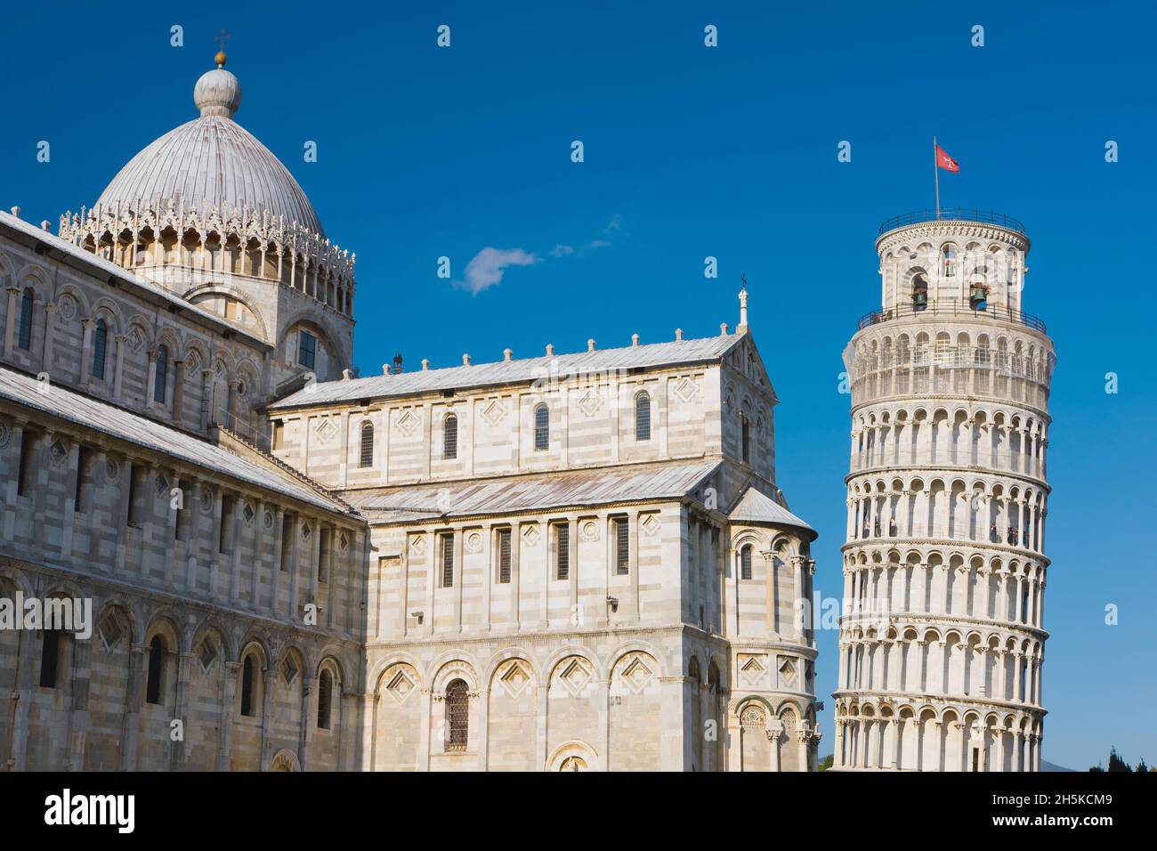La Tour penchée de Pise et la Cathédrale, la place de la Cathédrale; Pise, Toscane, Italie Banque D'Images