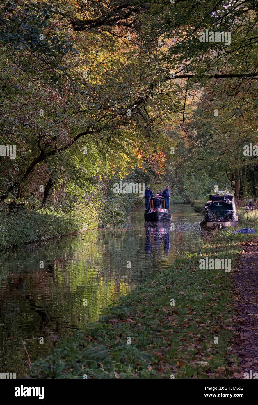 baignoire sur le canal de kennett et avon Banque D'Images