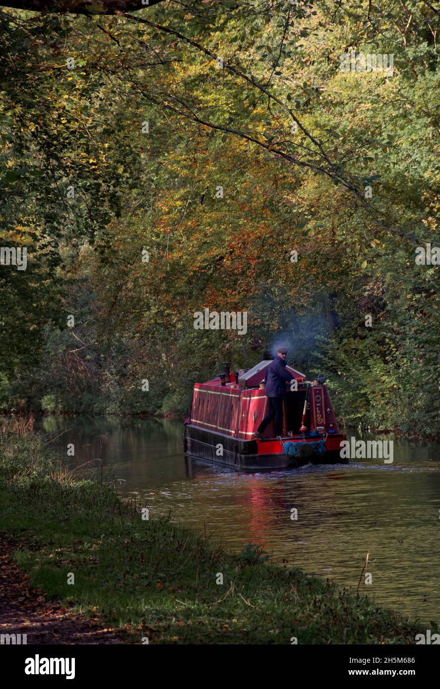 baignoire sur le canal de kennett et avon Banque D'Images