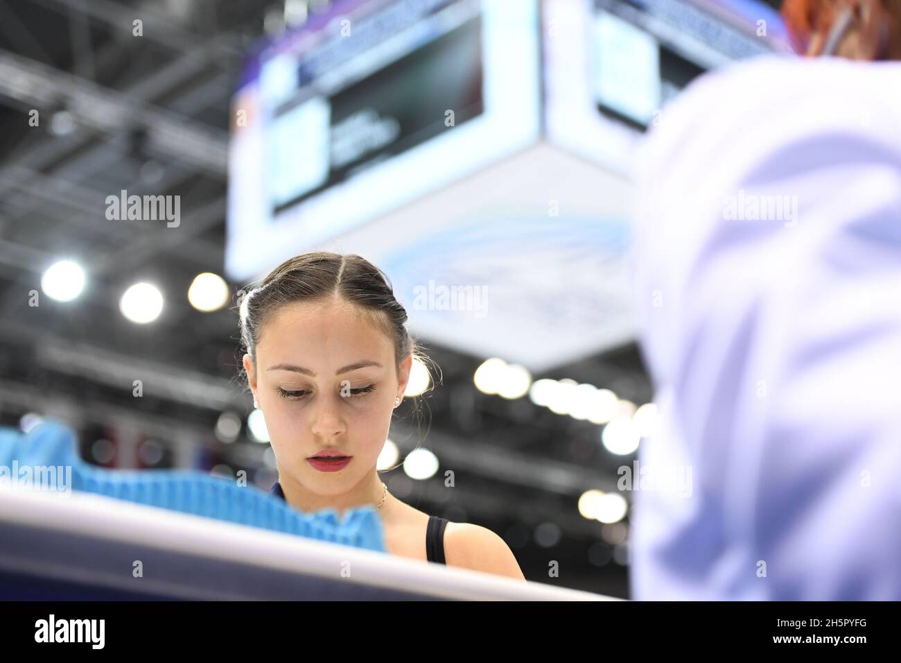 Lucrezia BECCARI, Italie, pendant la pratique, au Grand Prix de patinage artistique de l'UIP - Gran Premio d'Italia, à Palavela, le 4 novembre 2021 à Turin, Italie.Credit: Raniero Corbelletti/AFLO/Alay Live News Banque D'Images