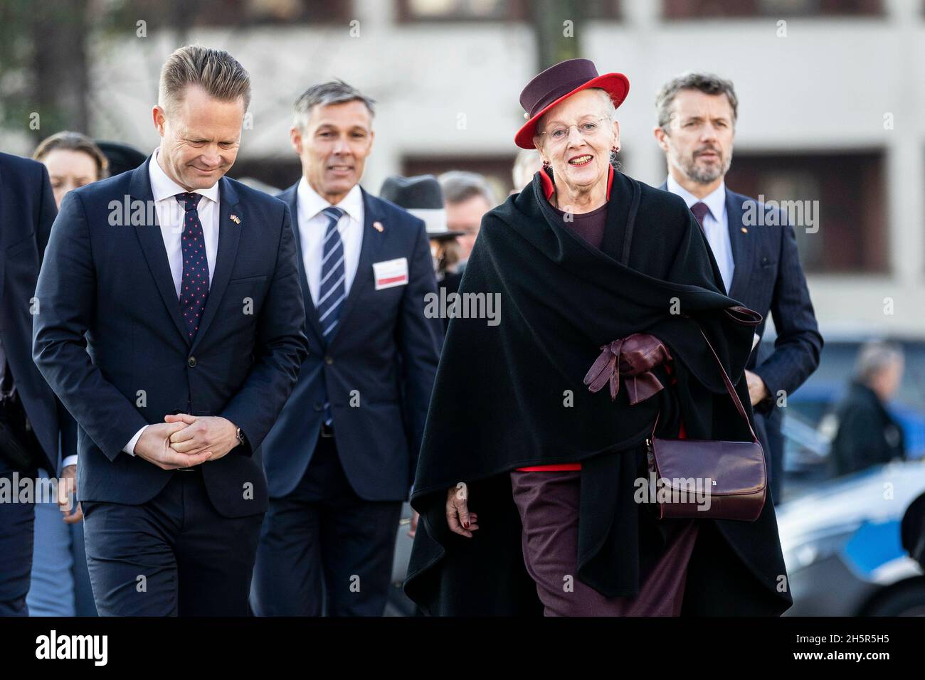 La reine Margrethe II du Danemark (2R), le prince héritier Frederik du Danemark (R) et Jeppe Kofod (L), ministre des Affaires étrangères du Danemark, ont enregistré lors de la réunion d'affaires avec la reine Margrethe II du Danemark et le prince héritier Frederik du Danemark à Berlin, 11.11 .2021.Copyright: Florian Gaertner/photothek.de Banque D'Images