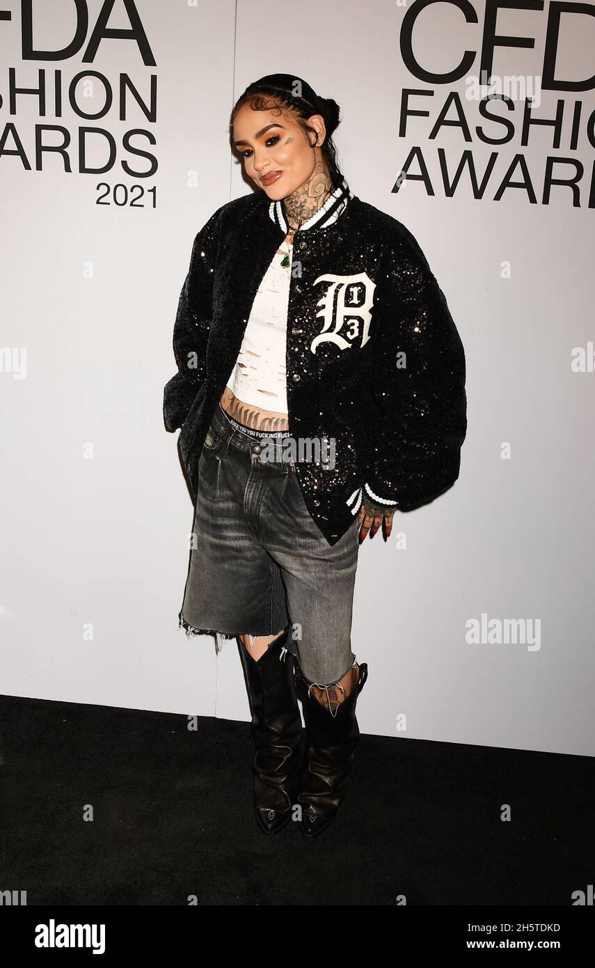 New York, États-Unis, 10 novembre 2021 photo Kehlani assiste aux Prix de mode 2021 de la CFDA, qui se tiennent au Pool and Grill Restaurant Credit: Jennifer Graylock/Alay Live News Banque D'Images