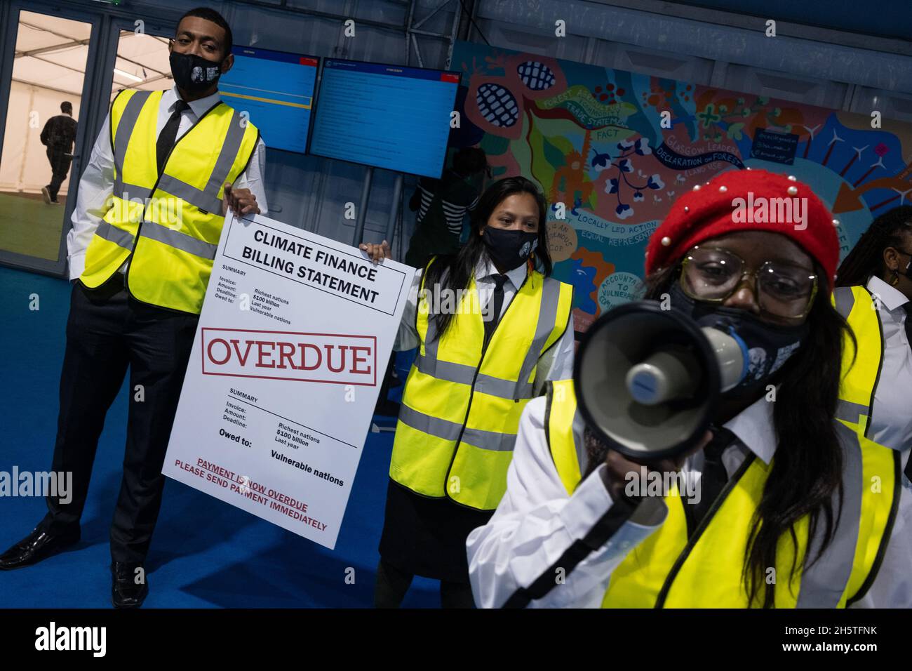 Glasgow, Écosse, Royaume-Uni.Manifestation à l'intérieur du lieu de la COP26 de la Conférence des Nations Unies sur les changements climatiques, à Glasgow, en Écosse, le 11 novembre 2021.Photo: Jeremy Sutton-Hibbert/ Alamy Live News. Banque D'Images