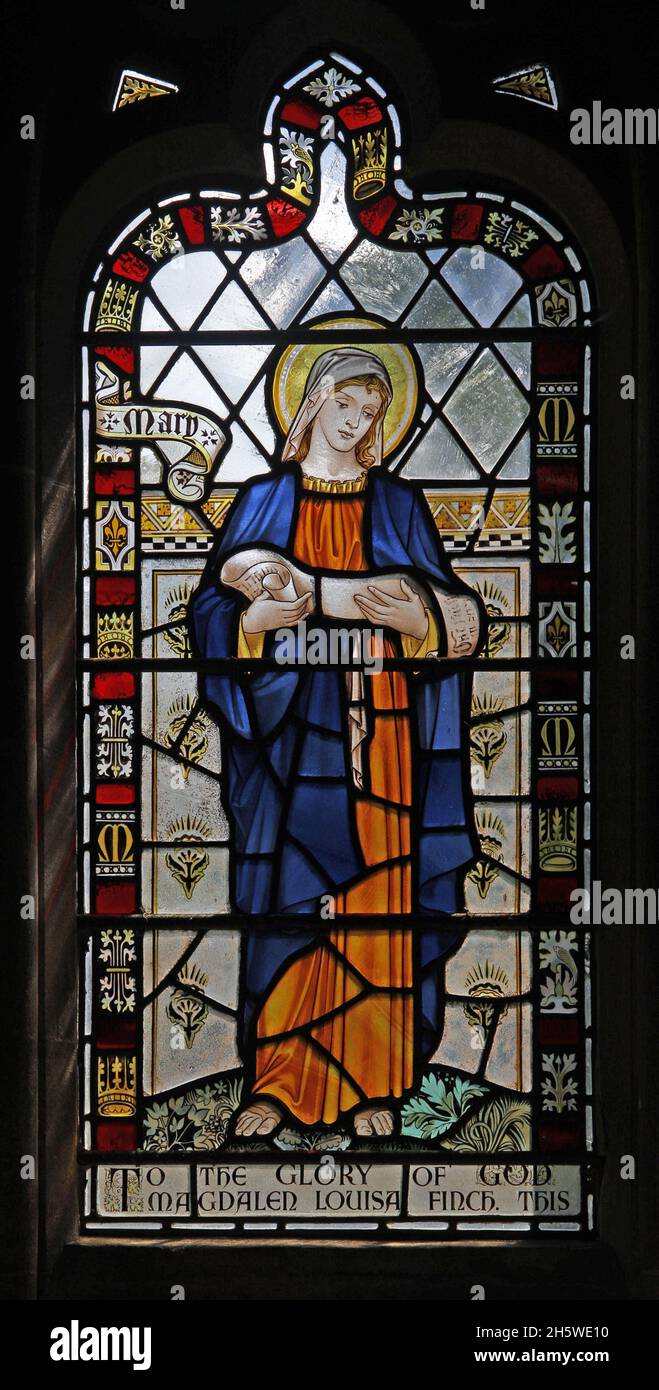 Vitraux de J Powell et fils de 1936 représentant Marie de Bethany, Église de la Sainte-Croix, Burley-on-the-Hill, Rutland Banque D'Images