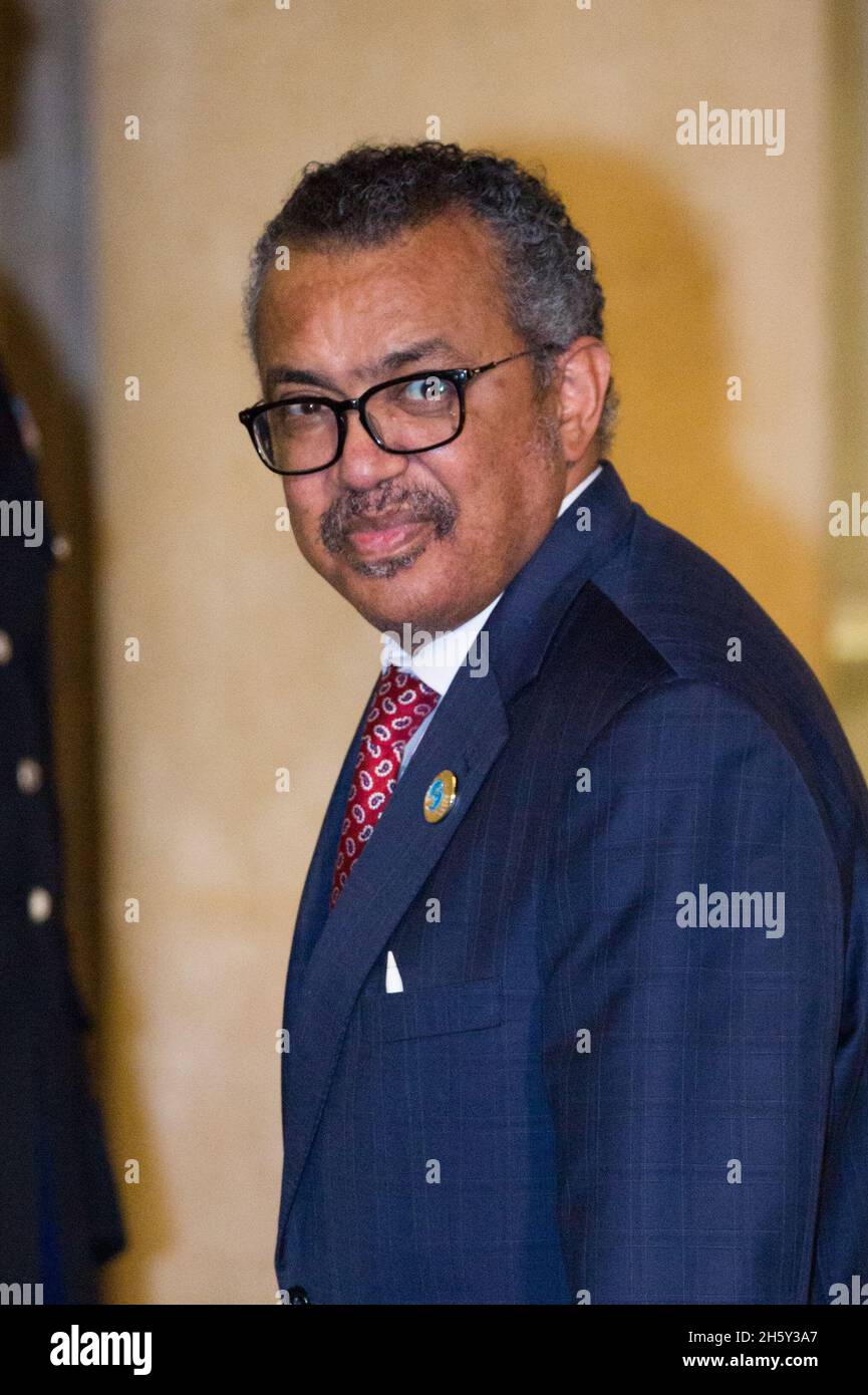 Paris, France.11 novembre 2021.Le Dr Tedros Adhanom Ghebreyesus, DG OMS, est arrivé à Paris pour le dîner du Forum de la paix au Palais de l'Elysée le 11 novembre 2021 à Paris, en France.Photo de Nasser Berzane/ABACAPRESS.COM crédit: Abaca Press/Alay Live News Banque D'Images