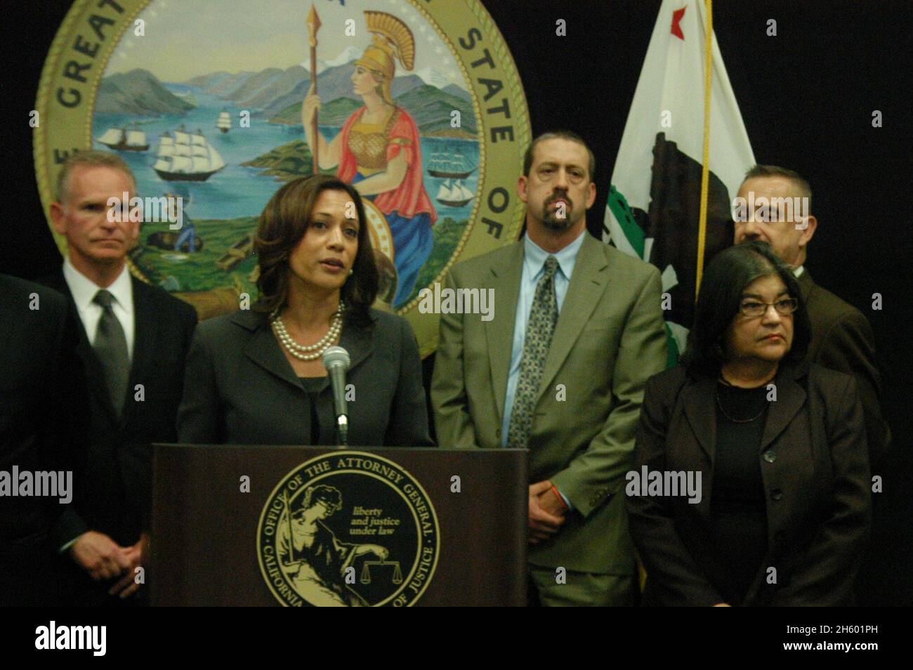Le procureur général Kamala Harris annonce la création d'un Groupe de grève pour la fraude hypothécaire pour protéger les propriétaires de maisons CA.11 novembre 2018 Banque D'Images