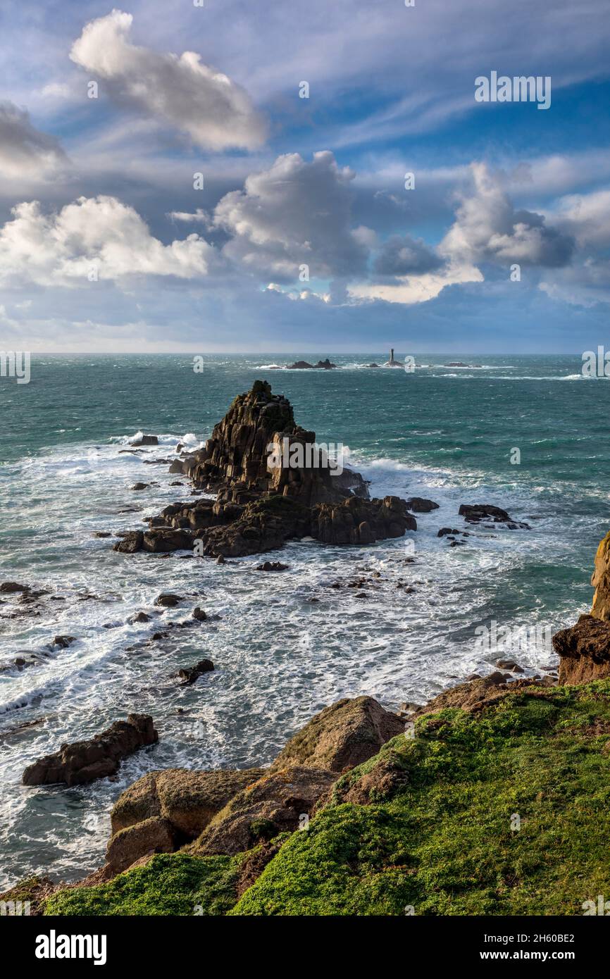 Land's End ; Pordenack point ; Longships Lighthouse ; Cornwall ; Royaume-Uni Banque D'Images