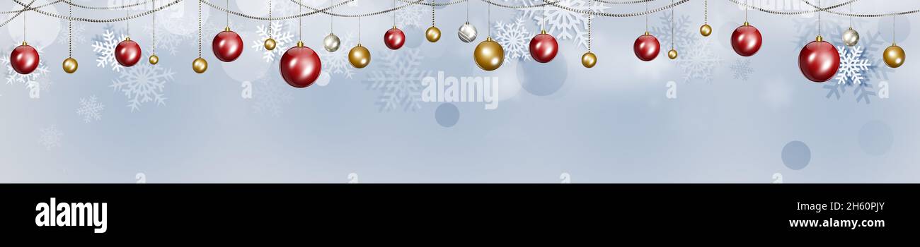 grande bannière de vacances d'hiver avec boules de noël, neige et lumières floues Banque D'Images