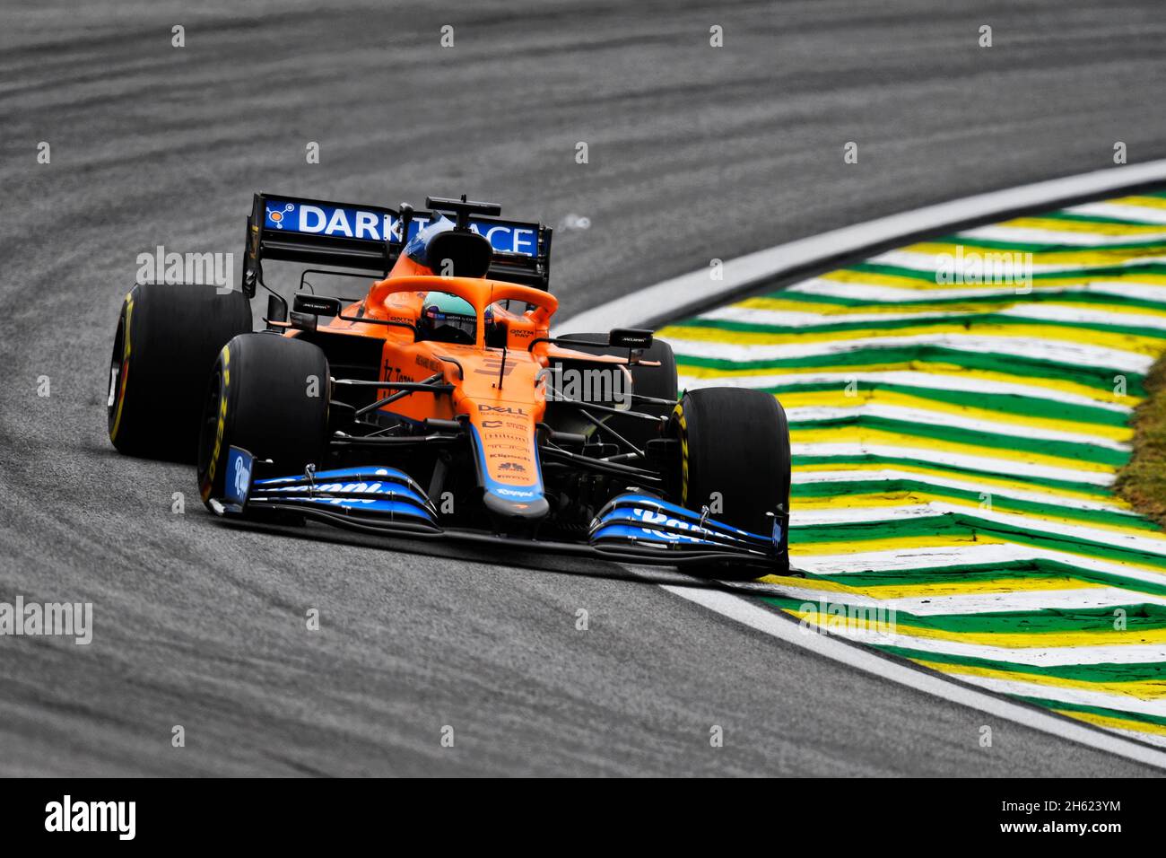 Sao Paulo, Brésil.12 novembre 2021.Daniel Ricciardo (AUS) McLaren MCL35M.Grand Prix brésilien, vendredi 12 novembre 2021.Sao Paulo, Brésil.12.11.2021. Championnat du monde de Formule 1, Rd 19, Grand Prix brésilien, Sao Paulo, Brésil,Jour de qualification.Le crédit photo doit être lu : images XPB/Press Association.Crédit : XPB Images Ltd/Alamy Live News Banque D'Images