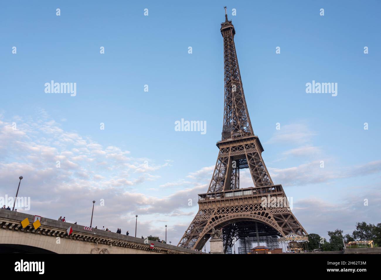 france,paris,ãžle-de-france,tour eiffel,bateau restaurant sur la seine Banque D'Images