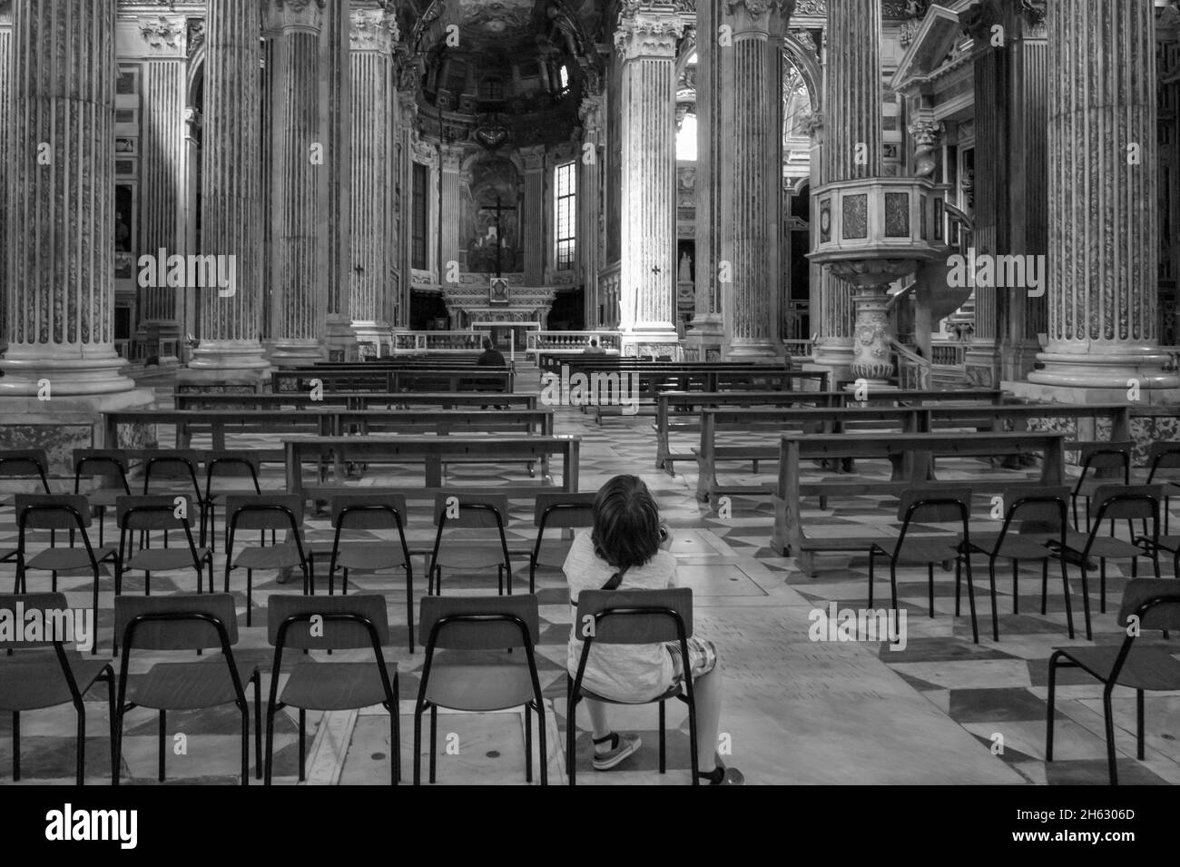 l'intérieur de la basilique della santissima annunziata del vastato à genao, en italie. cette cathédrale est décorée par les grands studios et artistes baroques de gênes au xviie siècle Banque D'Images
