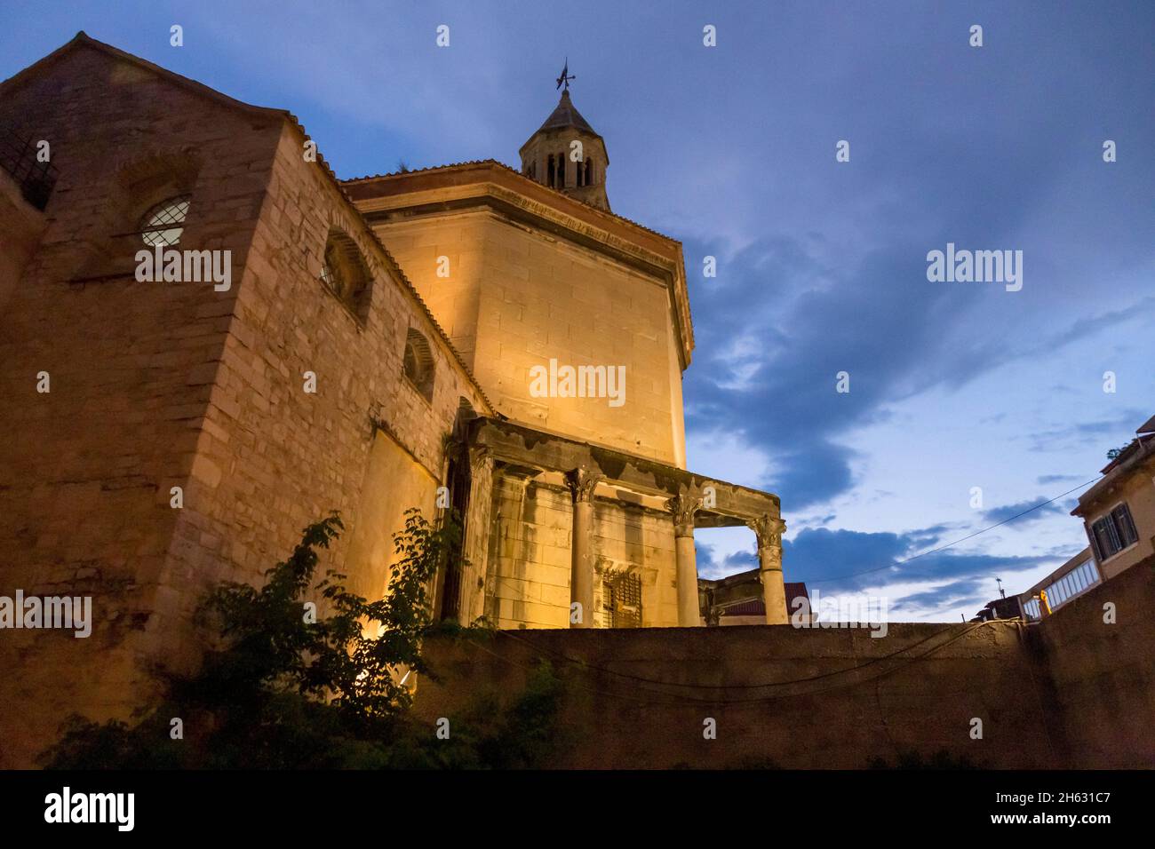 intérieur des murs du centre historique / vieille ville de split à dalmatie, croatie - lieu de tournage pour le jeu de thrones Banque D'Images