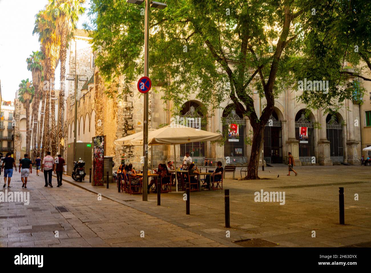 impressions de barcelone - une ville sur la côte nord-est de l'espagne. c'est la capitale et la plus grande ville de la communauté autonome de catalogne, ainsi que la deuxième municipalité la plus peuplée d'espagne. Banque D'Images