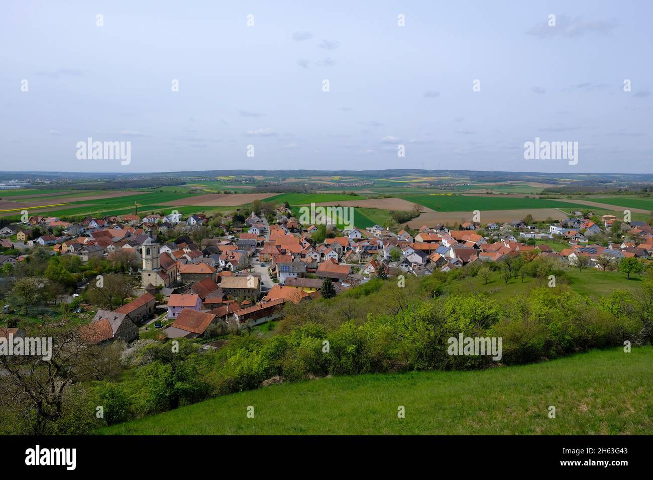 vue sur la ville de prapach, quartier de la ville de haßfurt, quartier de hassberge, basse-franconie, bavière, allemagne Banque D'Images