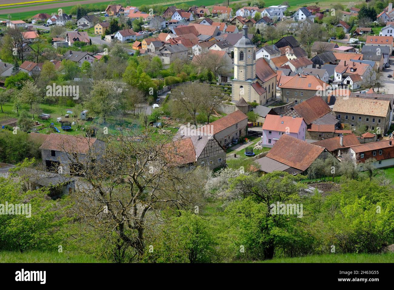 vue sur la ville de prapach, quartier de la ville de haßfurt, quartier de hassberge, basse-franconie, bavière, allemagne Banque D'Images