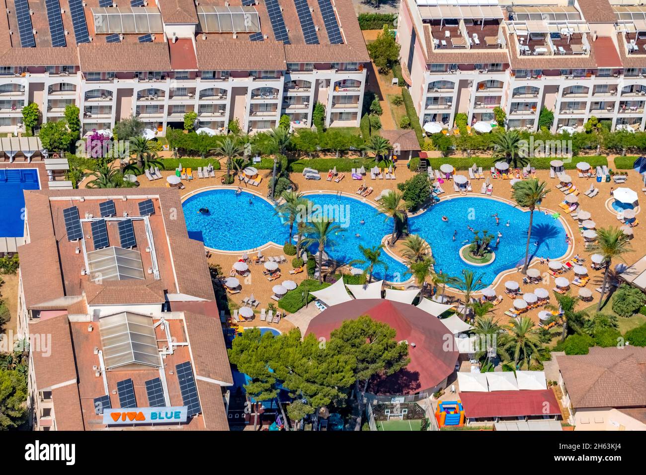 vue aérienne, piscine viva blue, platja de muro, muro, majorque, iles baléares, espagne Banque D'Images