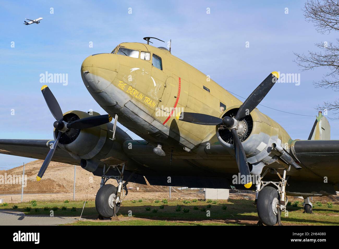 mémorial du transport aérien, mémorial du transport aérien de berlin, bombardier raisin sec, douglas dc-3, francfort-sur-le-main, hesse, allemagne Banque D'Images