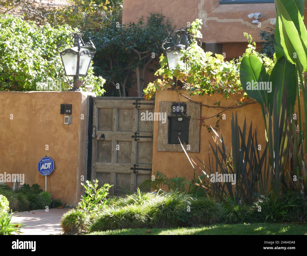 Beverly Hills, Californie, États-Unis 14 septembre 2021 Une vue générale de l'atmosphère de l'actrice Mia Farrow, l'acteur John Farrow et l'ancienne maison de l'actrice Maureen O'Sullivan au 809 N. Roxbury Drive le 14 septembre 2021 à Beverly Hills, Californie, États-Unis.Photo par Barry King/Alay stock photo Banque D'Images