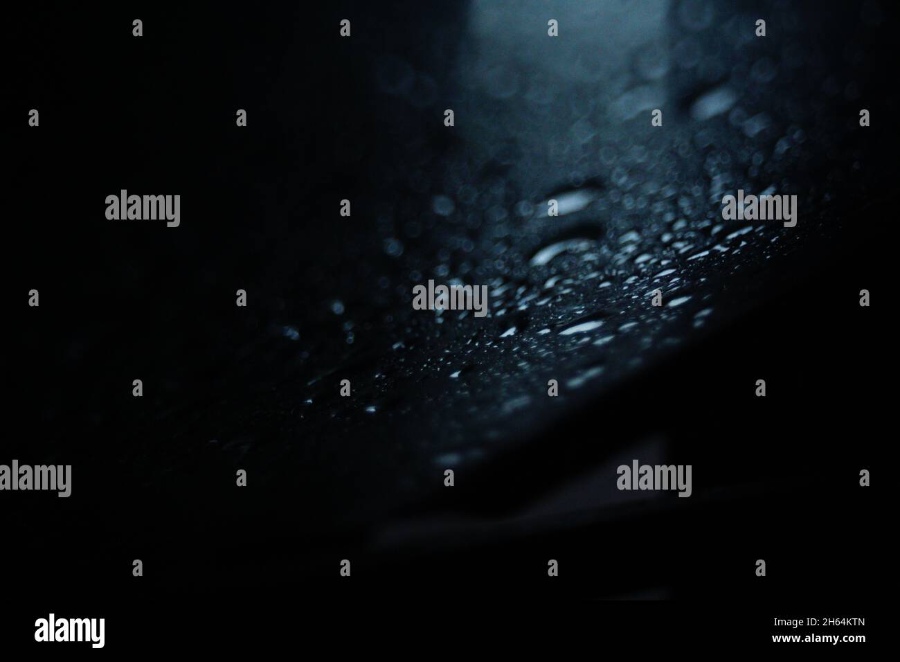 Chute d'eau sur verre Banque D'Images