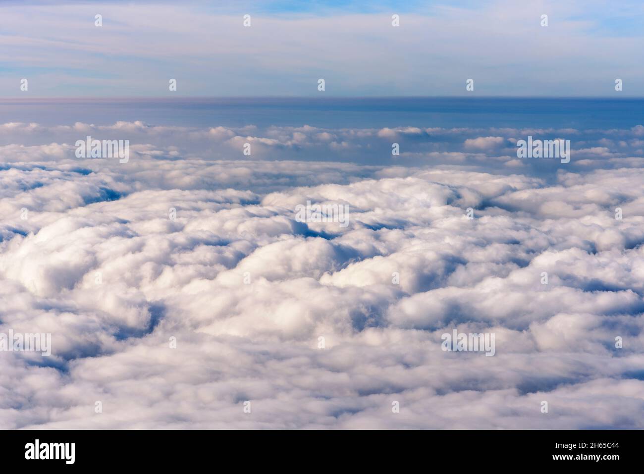 Au-dessus des nuages Banque D'Images