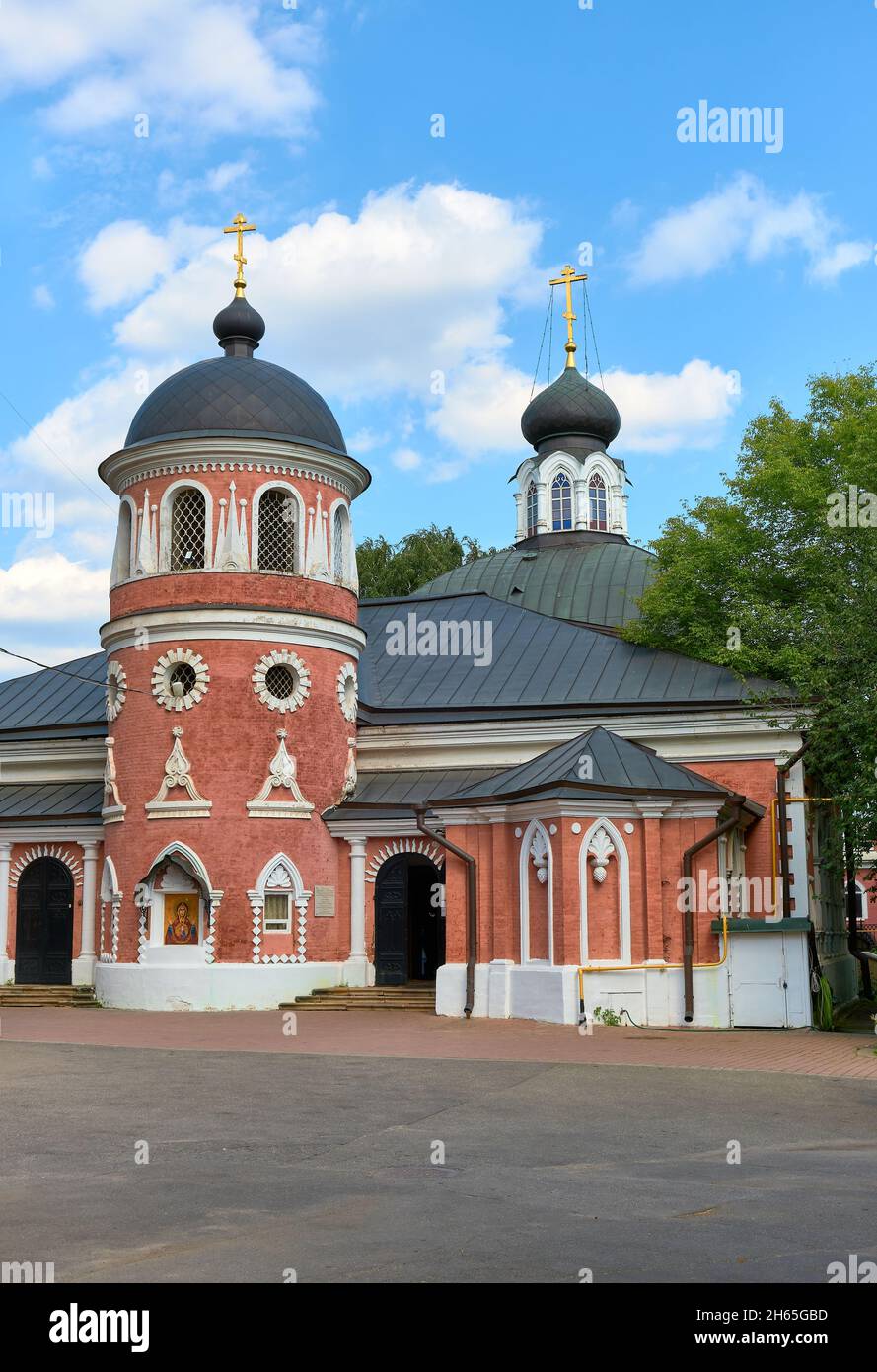 Site du patrimoine, église Saint-Nicolas au cimetière de Transfiguration, 1784-1790 construit dans le style du pseudo-gothique russe, monument Banque D'Images Site du patrimoine, église Saint-Nicolas au cimetière de Transfiguration, 1784-1790 construit dans le style du pseudo-gothique russe, monument Banque D'Images