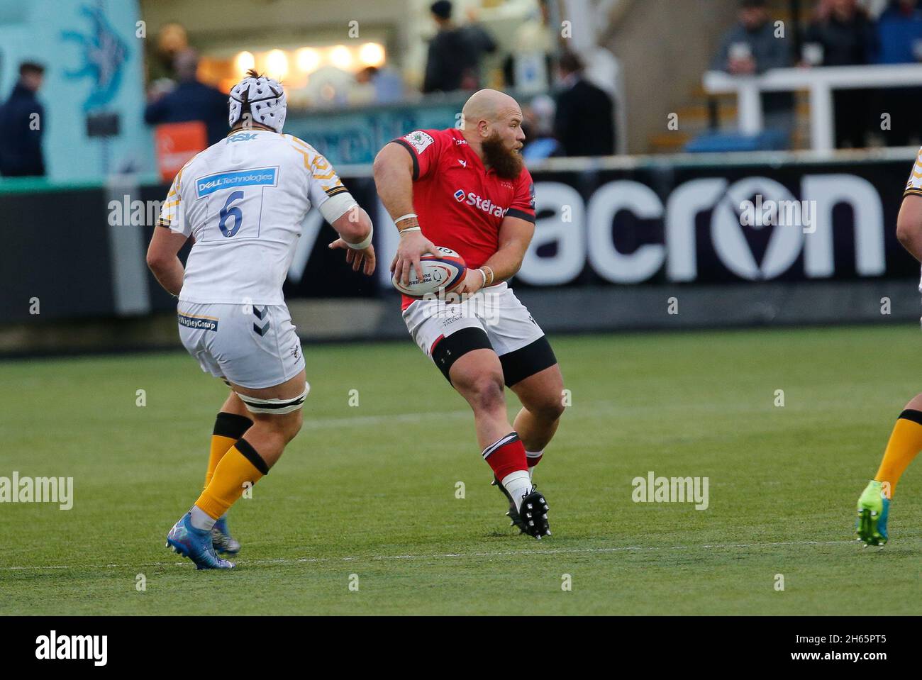 NEWCASTLE UPON TYNE, GBR.13 NOV. Kyle Cooper de Newcastle Falcons lors du match de la coupe Premiership entre Newcastle Falcons et London Wasps à Kingston Park, Newcastle, le samedi 13 novembre 2021.(Credit: Chris Lishman | MI News) Credit: MI News & Sport /Alay Live News Banque D'Images