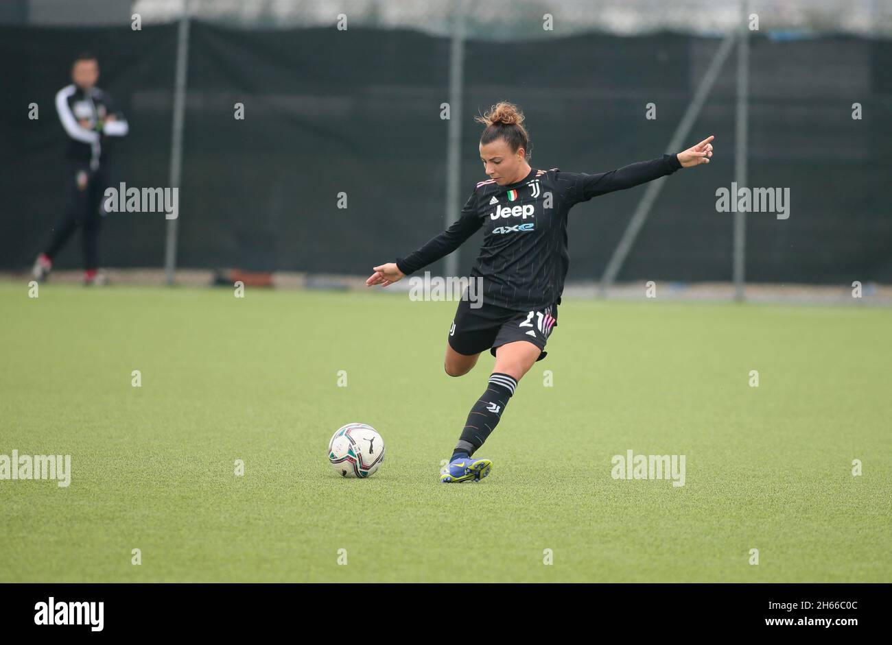 Vinovo, Italie.13 novembre 2021.Juventus Women / Lazio Women crédit: Nderim Kacili/Alay Live News Banque D'Images Vinovo, Italie.13 novembre 2021.Juventus Women / Lazio Women crédit: Nderim Kacili/Alay Live News Banque D'Images
