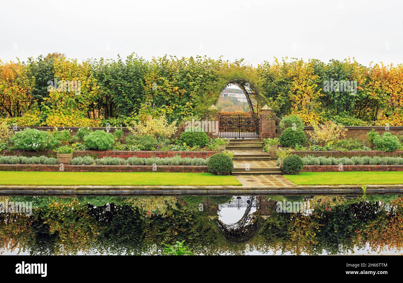 Kensington Palace Sunken Gardens, Londres, Royaume-Uni Banque D'Images