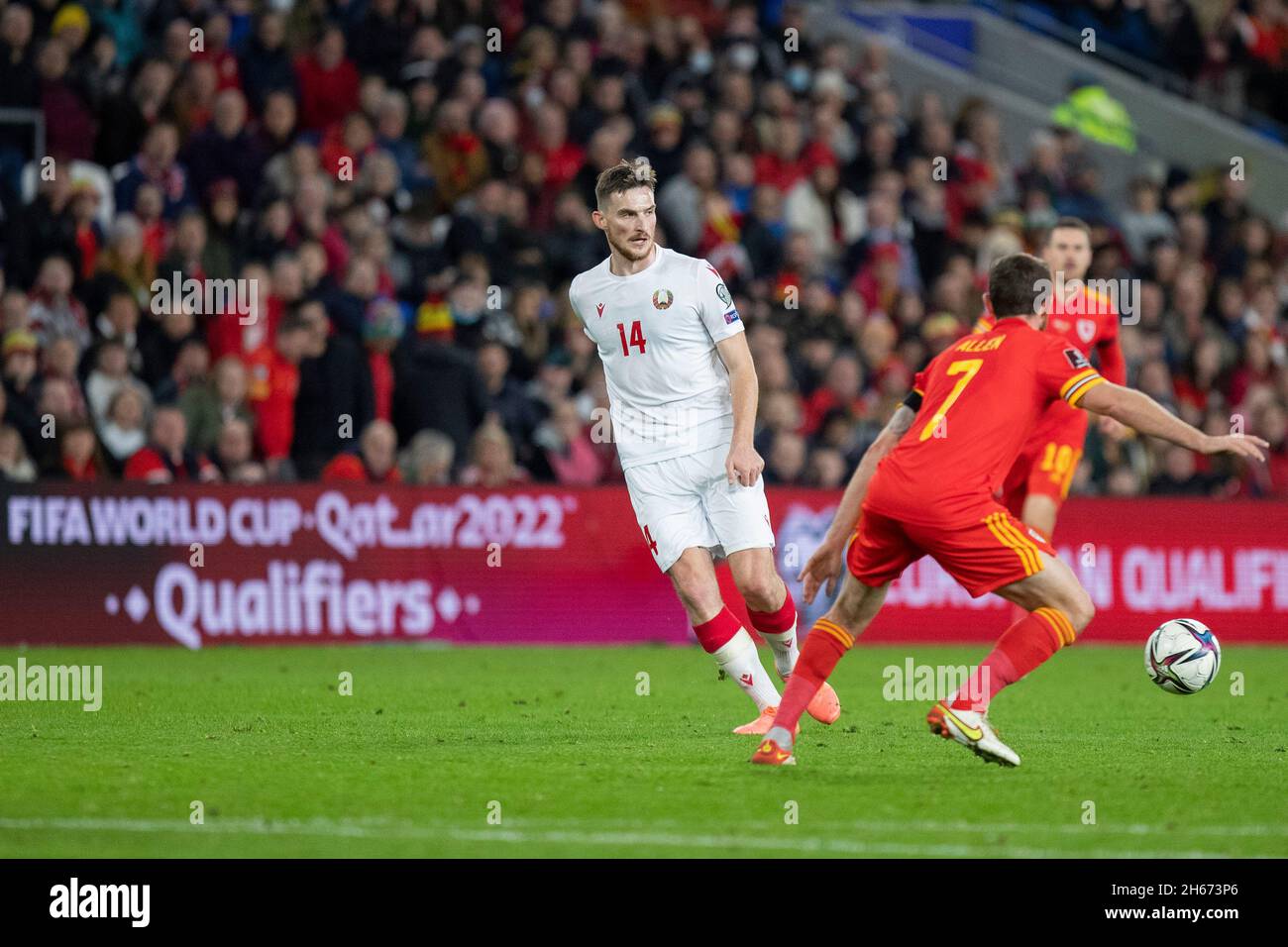 Cardiff, pays de Galles, Royaume-Uni.13 novembre 2021.Evgeni Yablonski de Biélorussie pendant le match de qualification de la coupe du monde 2022 entre le pays de Galles et la Biélorussie au stade de Cardiff City.Crédit : Mark Hawkins/Alay Live News Banque D'Images