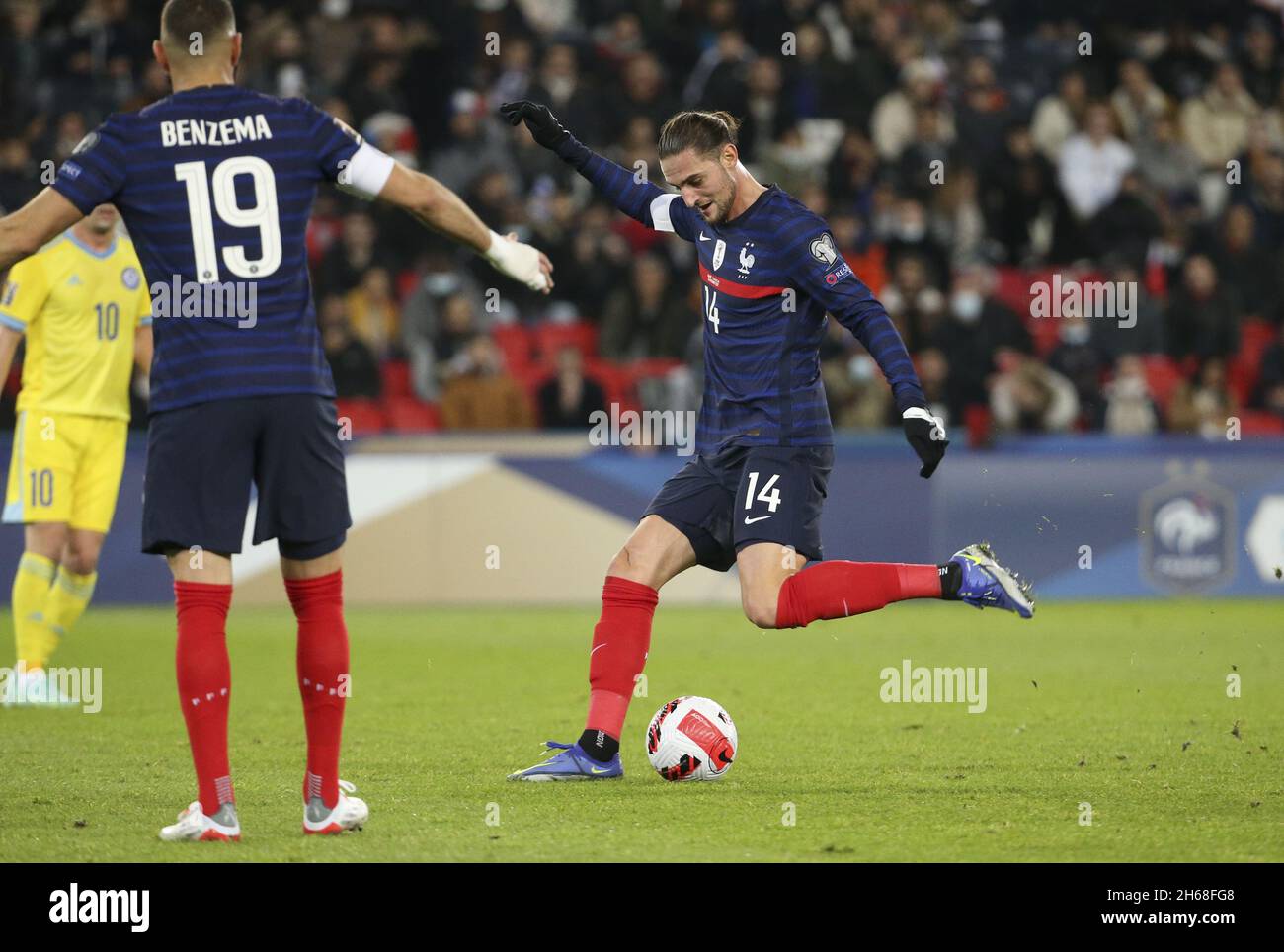 Adrien Rabiot de France lors de la coupe du monde de la FIFA 2022, match de football du groupe D qualificatifs entre la France et le Kazakhstan le 13 novembre 2021 au Parc des Princes, Paris, France - photo : Jean Catuffe/DPPI/LiveMedia Banque D'Images