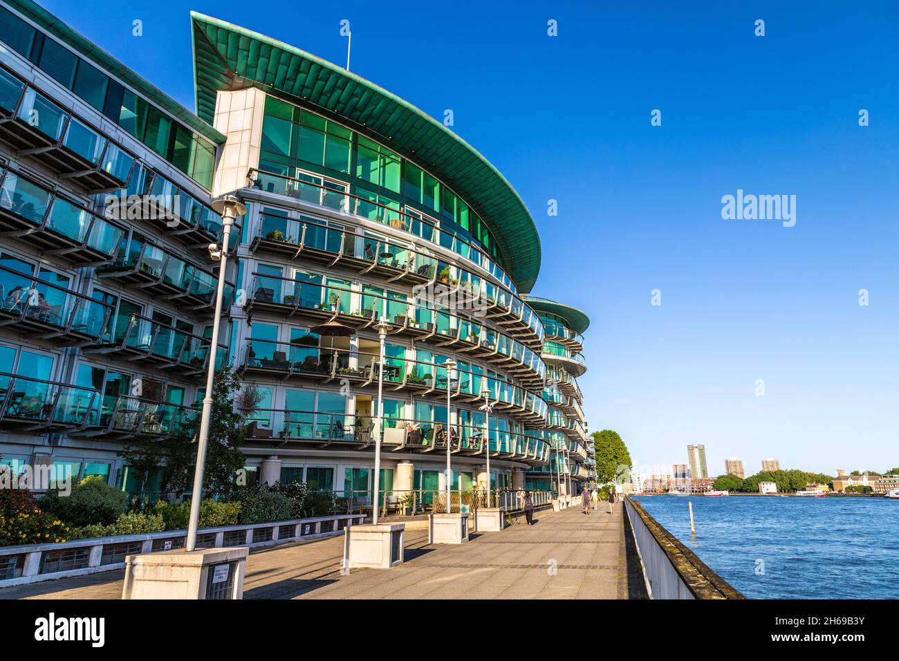 Bâtiments de Cinnabar Wharf à Wapping, Londres, Royaume-Uni Banque D'Images